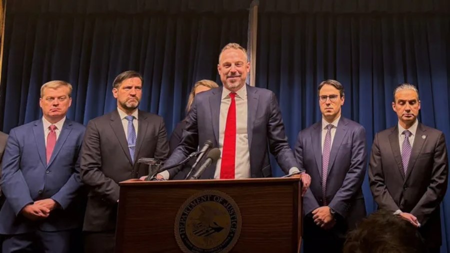 Minnesota Man Charged in $11M Medicaid Fraud Scheme Skips Court Appearance —Arrest Warrant Issued as Investigators Fear He May Have Fled Minnesota Man Charged in $11M Medicaid Fraud Scheme Skips Court Appearance —Arrest Warrant Issued as Investigators Fear He May Have Fled